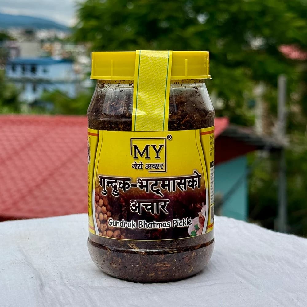 Gundruk-Bhatmas jar